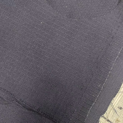 40% FR Wiskosowa kompozycja Meta Aramid Tkanina o odporności na promieniowanie UV poziom 4-5 w kolorze Navy Blue