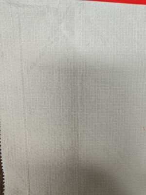 Chroń ubranie Meta Aramid Tkanina wykonana z 5% para Aramid i uszkodzona Długość 4,5 cm Idealny dla zabezpieczeń
