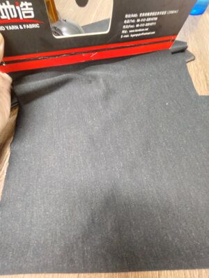 200 gm tkaniny antystatycznej Modacrylic FR o szerokości 180 cm i 70% mieszanki Modacrylic dla odzieży o odporności na płomień