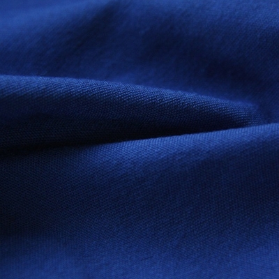 AAA 150 g / m2 93% Meta Aramid 5% Para Aramid 2% Antystatyczna tkanina meta aramidowa do chemikaliów naftowych